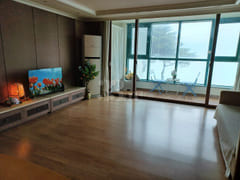 3-Room Ocean View – 10m from the Sea 5th image