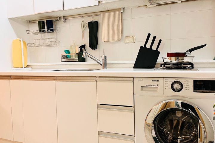 Hapjeong/Hongdae Fully Furnished + Aesthetic 11th image