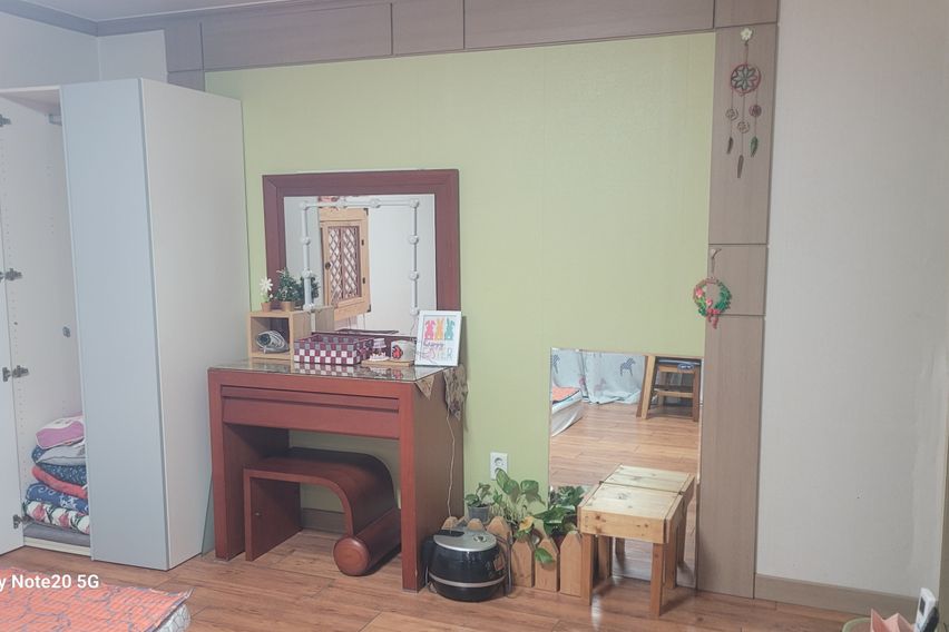 한옥마을 블루하우스