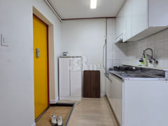 Neat studio apartment in Gokseon-dong, Suwon 3th image