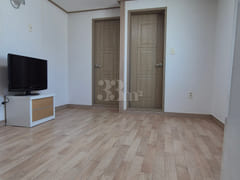 Room 203 1th image