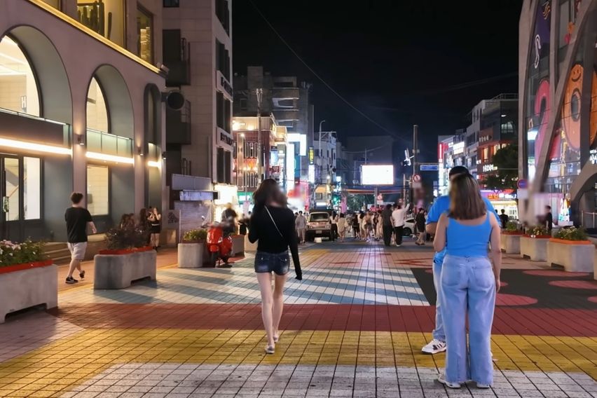 홍대역3분/3인/세탁기