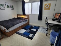 Very large, fully furnished room in Hwagok-do 1th image