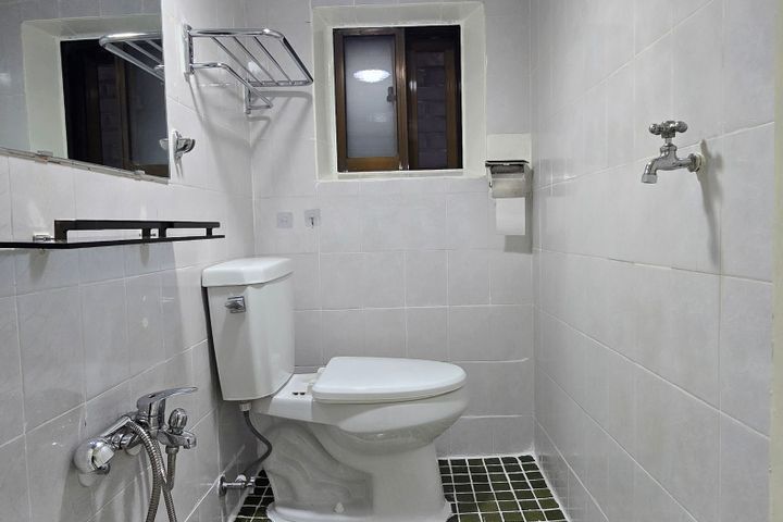 Convenient access, comfortable rest. 8th image