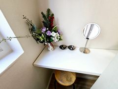 New Luxury Fully Furnished Unit 404 4th image