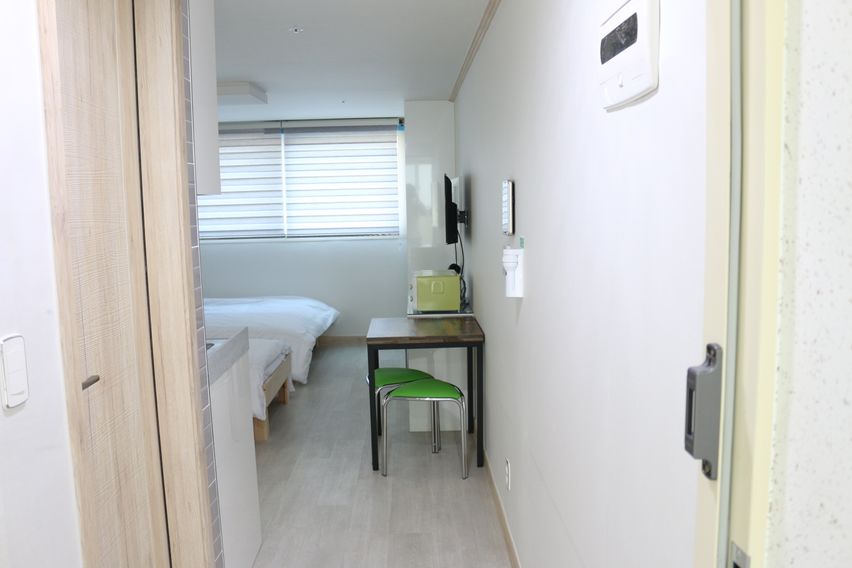 전철역도보5분 3인실F 6번째 이미지