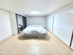 Newly built officetel in front of Eonju Stati 7th image