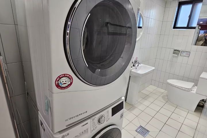 3-room apartment in the heart of Hongdae for 11th image