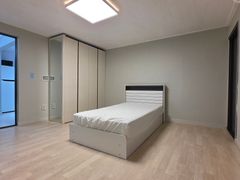 Spacious 'Two-Bay' Unit in Chojung-ri, Jeungp 1th image