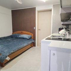 Unit 102, Donghwa Villa Unit Image