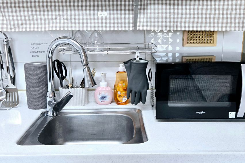 신촌홍대초근접깔끔풀옵션