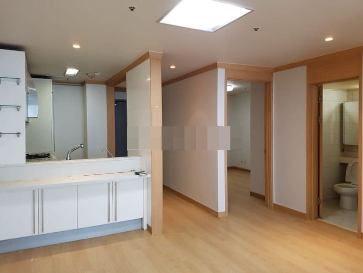 서현역, 방2개,거실