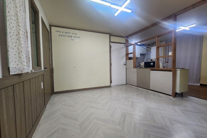 3 spacious rooms, 5-minute walk from Wanjeong 3th image