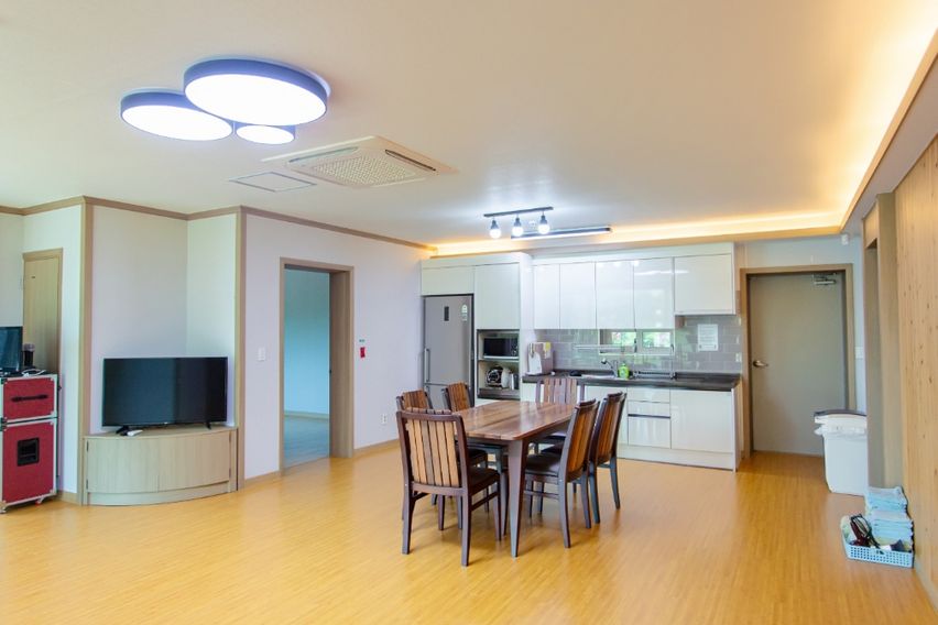 옥천,저수지,넓은정원 4번째 이미지