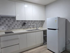 Clean studio apartment in Sokcho 9th image