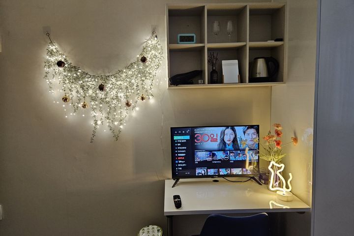 Newly opened, 9 minutes from Hongik Universit 0th image
