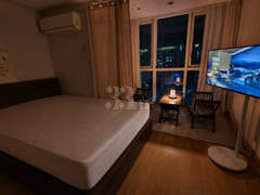 High-rise, fully furnished unit near Bangbae/ 7th image