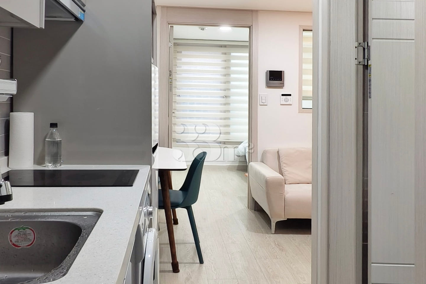 Large studio apartment in Sadang, Gangnam, Se 0th image