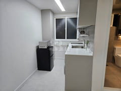 YH Haus 8th image