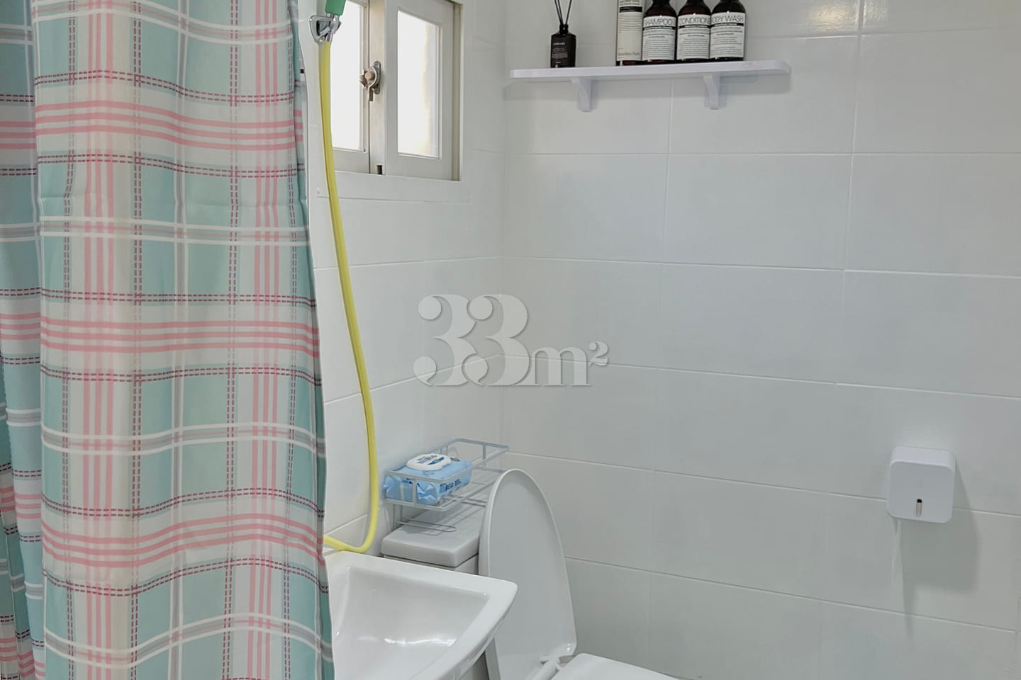 3 Bedrooms / 2 Bathrooms / Parking / Convenie 11th image