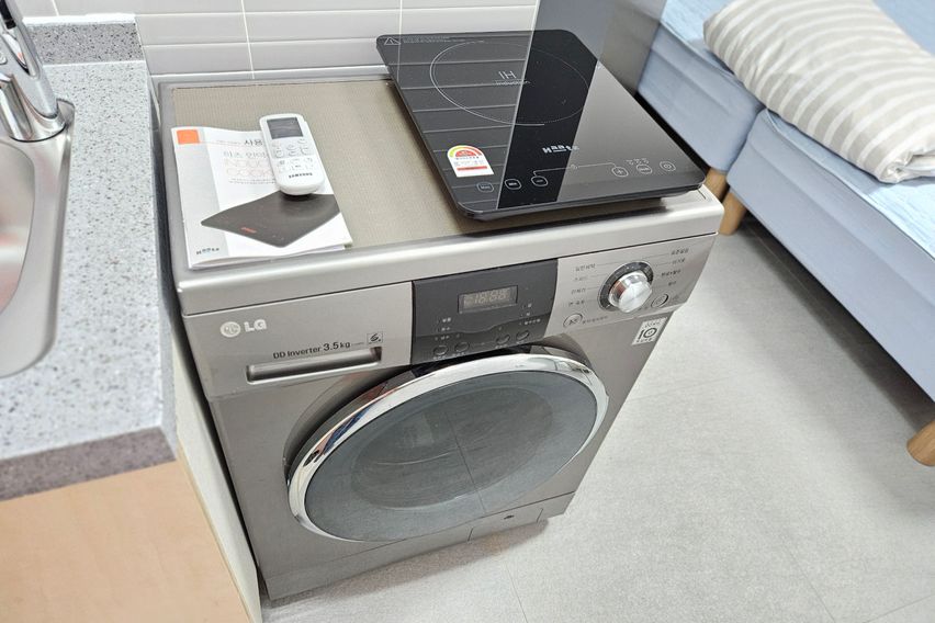 밝고깔끔한 원룸 2인실 11번째 이미지