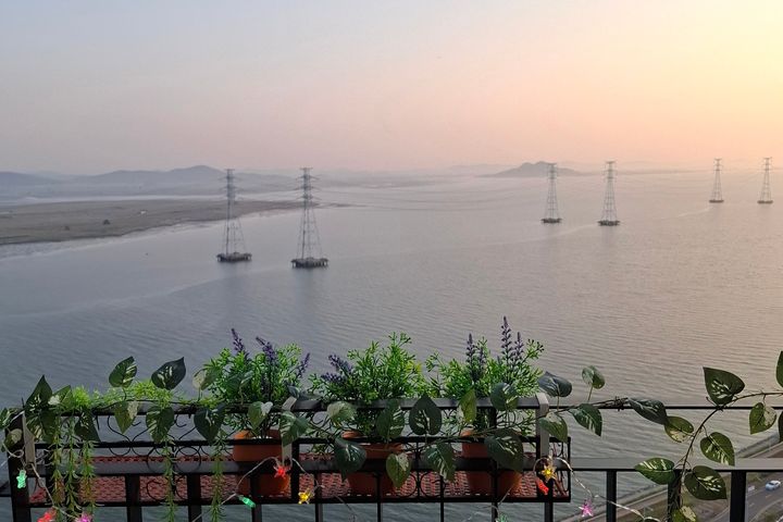 Ansan ๐ Ocean View ๐ Duplex with Terrace 2th image