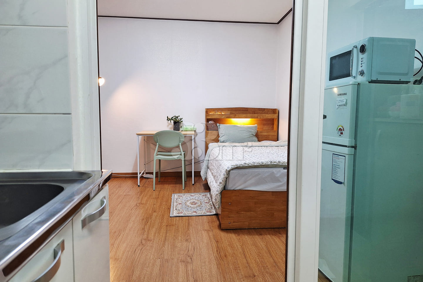 ๐ Studio apartment in a 3-story building in 3th image
