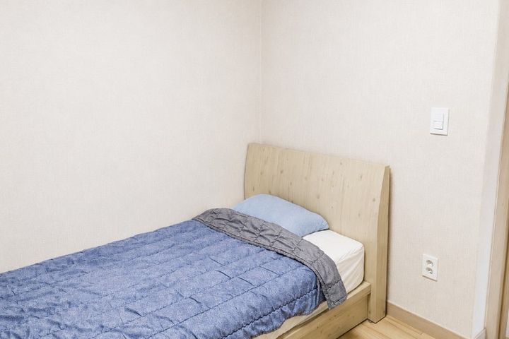 Phoenix Bongpyeong Large 4-Bedroom Unit 3th image