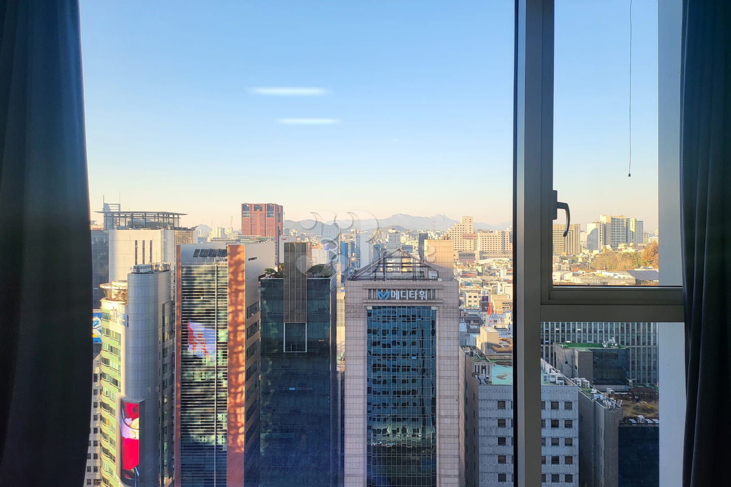 30 seconds from Gangnam Station. View. Fully 4th image