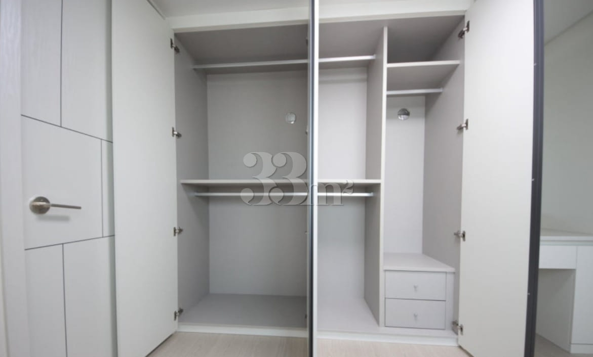 Newly built, fully furnished, prime floor 11th image