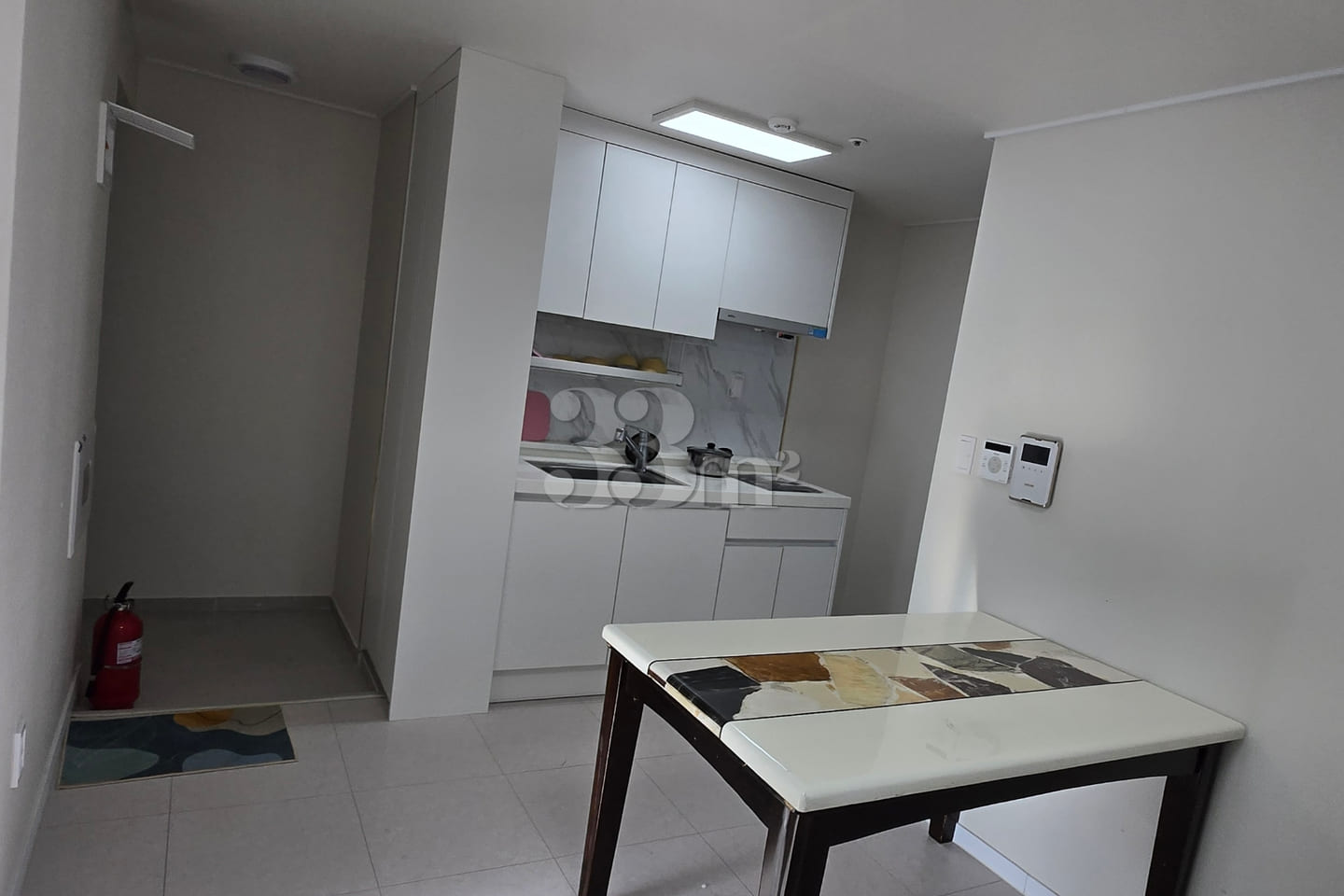 A comfortable 2-room space 0th image
