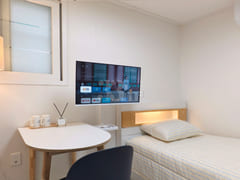Large studio apartment near Sillim Station, F 4th image