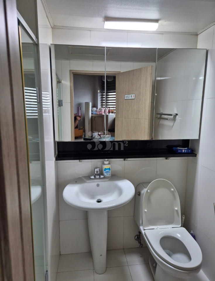 Jeongbalsan Station Rodeo Suite 15th image