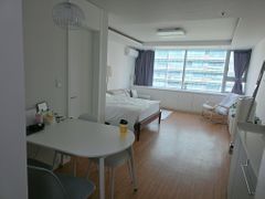 평촌역풀옵14평.침대2 8번째 이미지