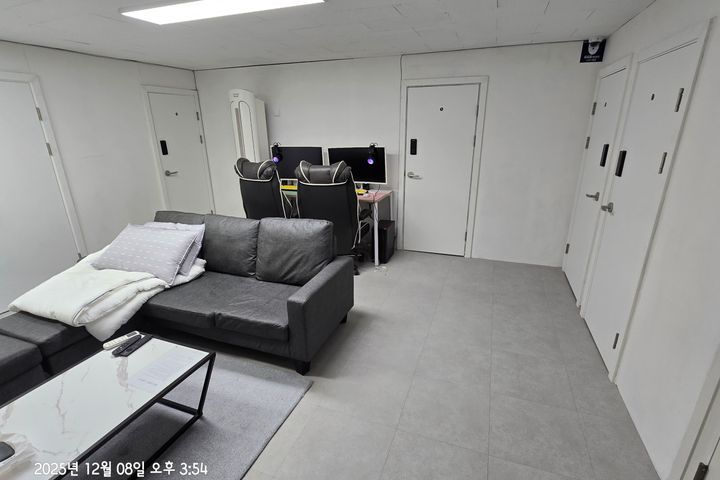 작고 아담한 방 2번째 이미지