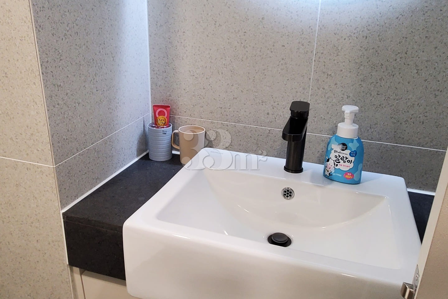 Spacious, luxurious, duplex, fully-furnished  15th image