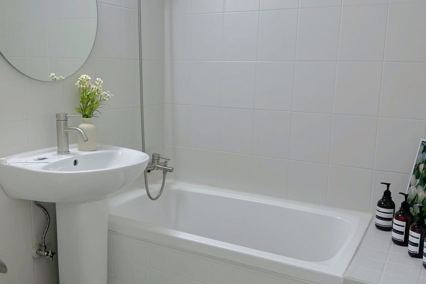 Cozy Room at Myeonghak Station on Line 1 11th image