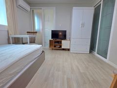 2nd floor of a downtown area near Korea Unive 2th image