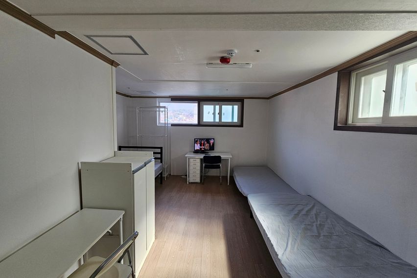 3-person share room near Changwon University 2th image