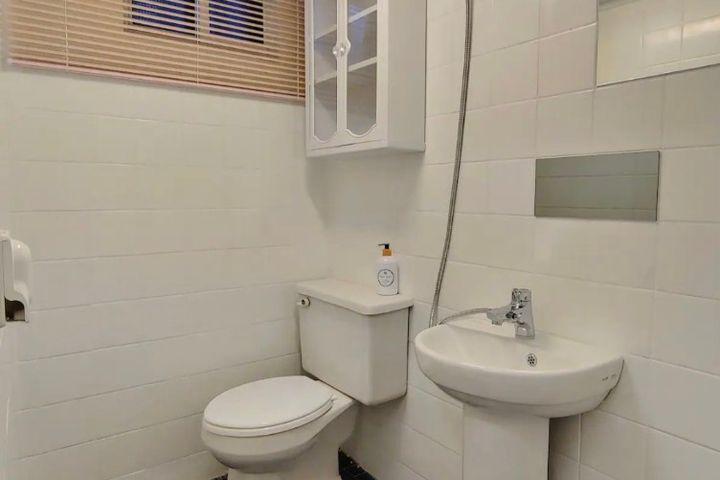 Two-room apartment, 5-minute walk from Seoul 3th image