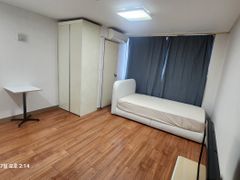 모던한  방 3번째 이미지