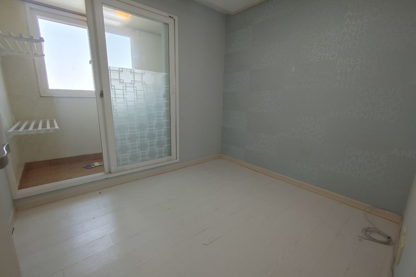 내유동 초저렴 큰쓰리룸