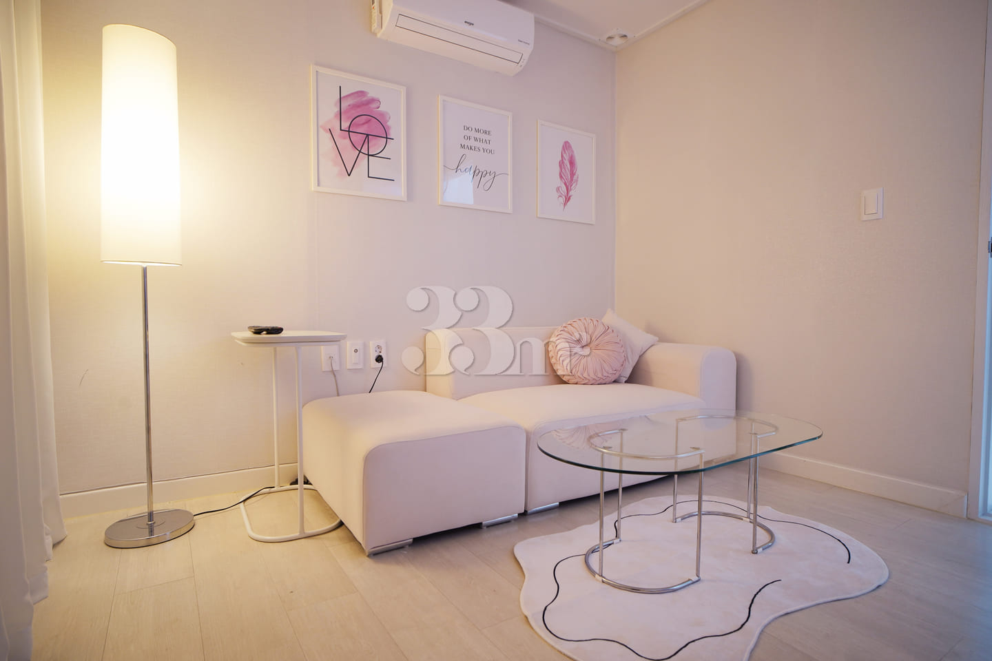 Free parking, 2 rooms, terrace 💕 0th image