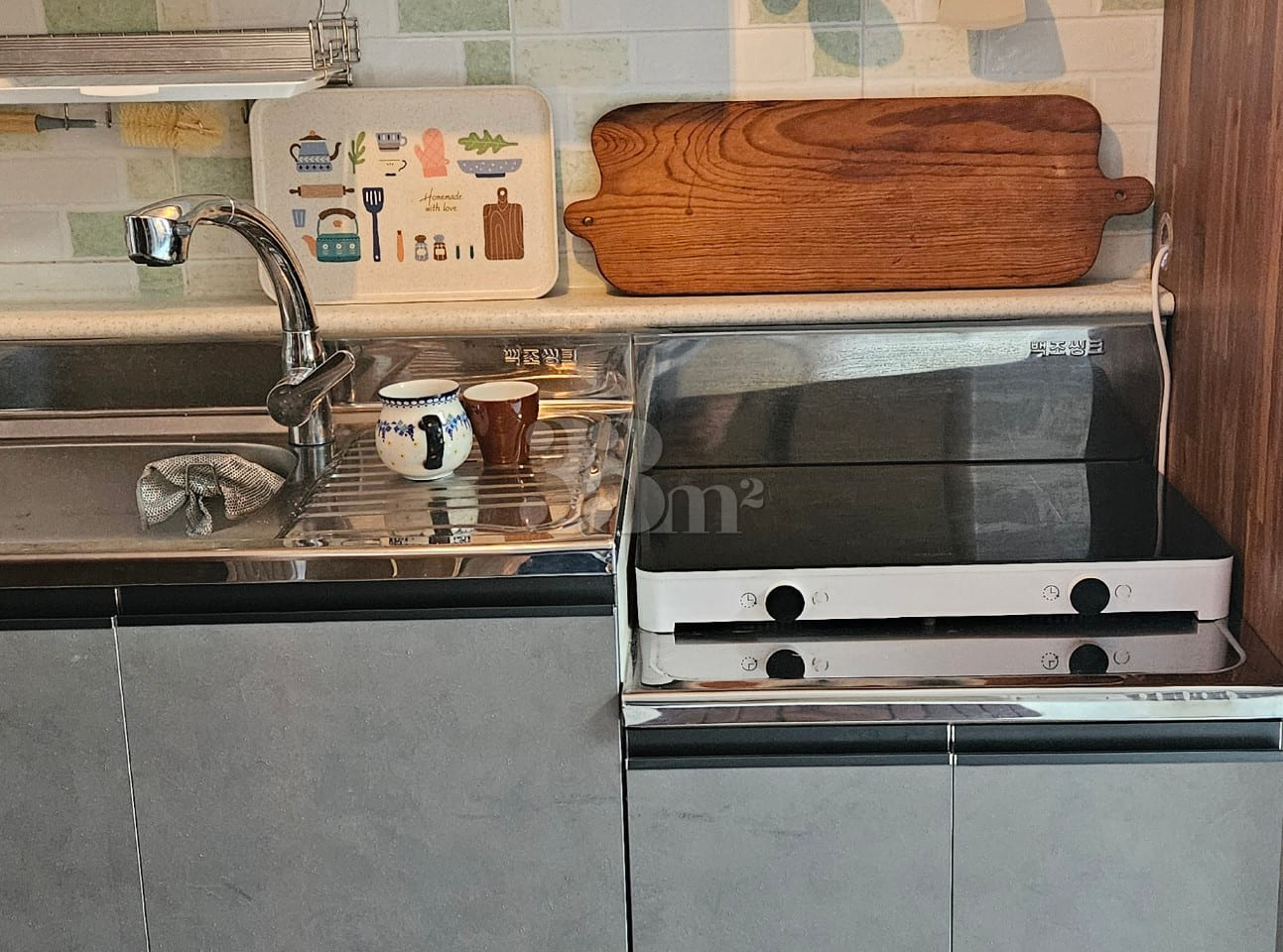 Charming second-floor studio apartment 4th image