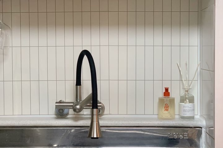 Remodeled 2-room apartment in Sindorim 15th image