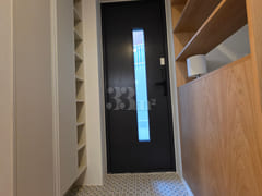 Studio apartment with a large bathtub in Itae 9th image