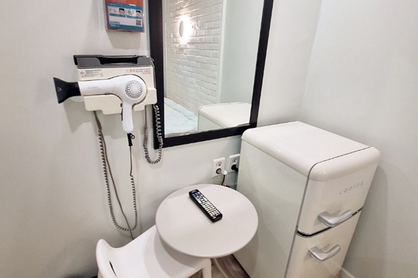 산본역 3분 디럭스B