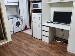 Hyunjeong Studio B 0th image