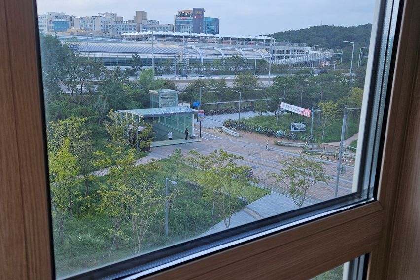 넓은 방 운서역 바로앞