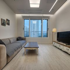 Brand-new, spacious two-room unit; parking av Unit Image